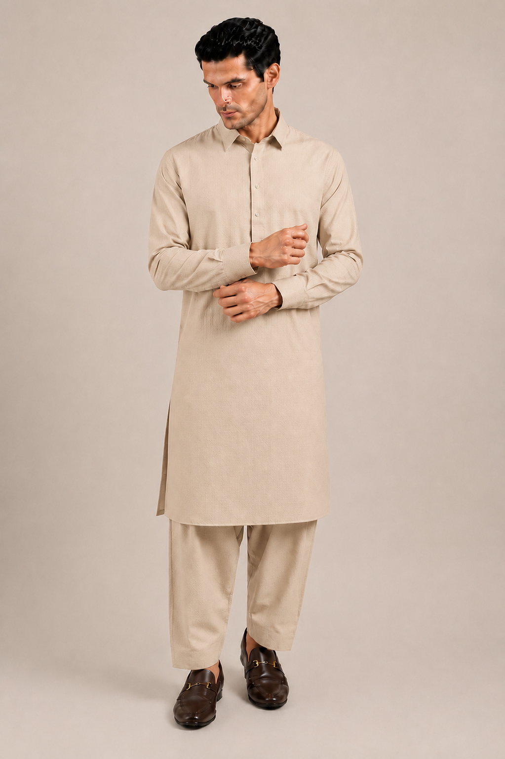 Signature Wash & Wear – Warm Beige